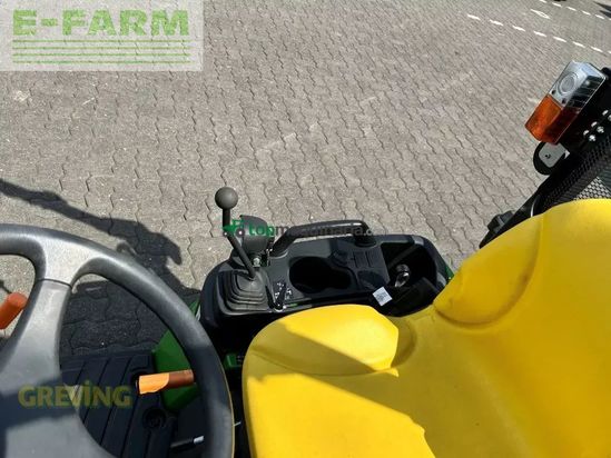 Tractor agrícola - John Deere - 1026r rops ind