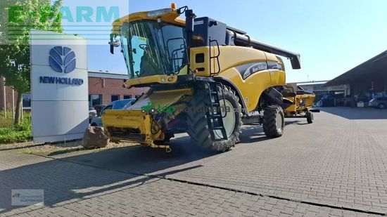 Cosechadora de Cereal - New Holland - cx 840