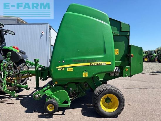 Empacadora gigant - John Deere - 864