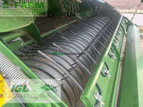 Empacadora gigant - Krone - comprima cv 150 cx extrem