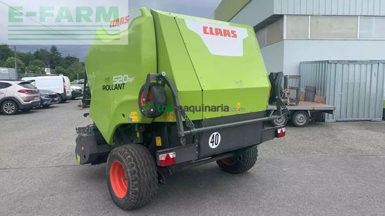 Empacadora gigant - Claas - rollant 520 rf