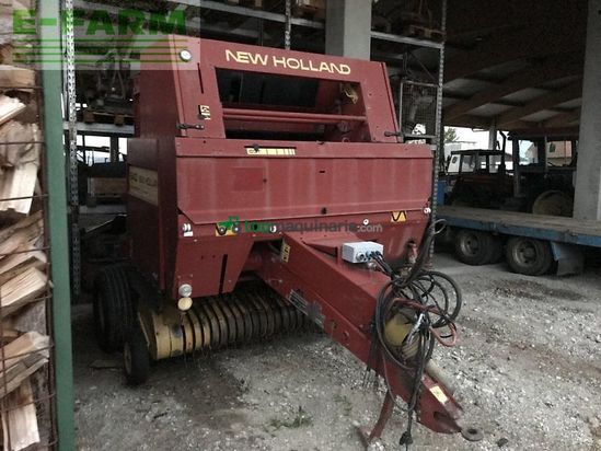 Empacadora gigant - New Holland - 640 B Bale Command