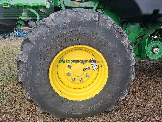 Cosechadora de Cereal - John Deere - w650