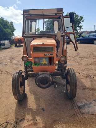 Tractor antiguo - Fiat 640  (PARA ARAR VIÑEDOS)