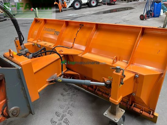 Minicargadora - Hitachi - zw 75