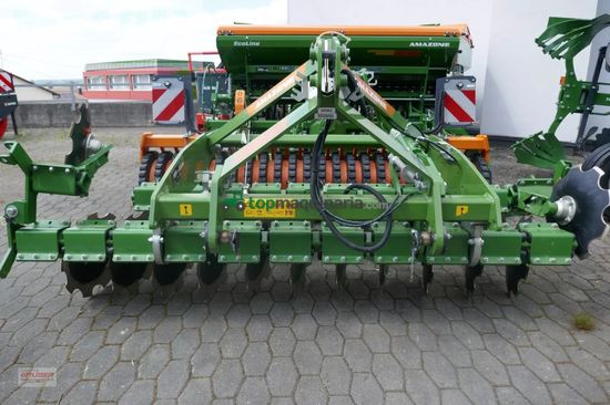 Grada de disco - Amazone - catros + 3003 mit matrikprofil-keilringwalze