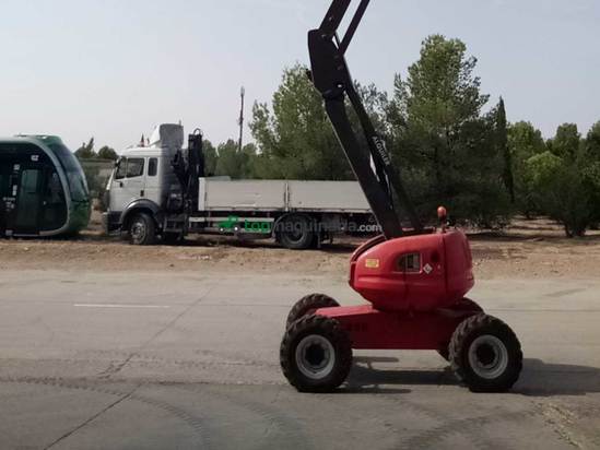 Brazo MANITOU 160ATJ EJE OSCILANTE