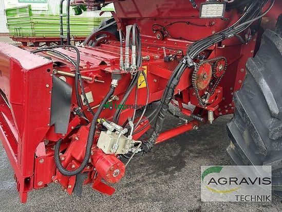 Cosechadora de Cereal - Case IH - 2388 + 7,30 m sw