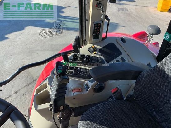 Tractor agrícola - Massey Ferguson - 6714s dyna 6 tractor (st25200)