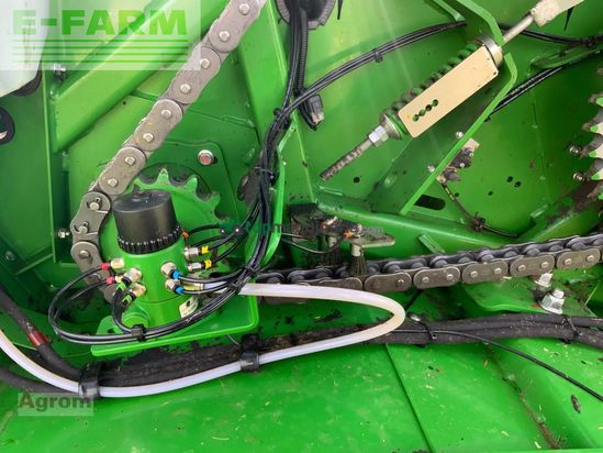 Empacadora gigant - John Deere - f441m
