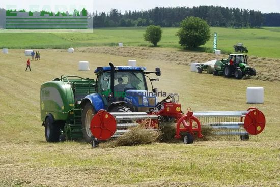 Rastrillo -  - andaineur frontal ou porté arrière 6 m disponible