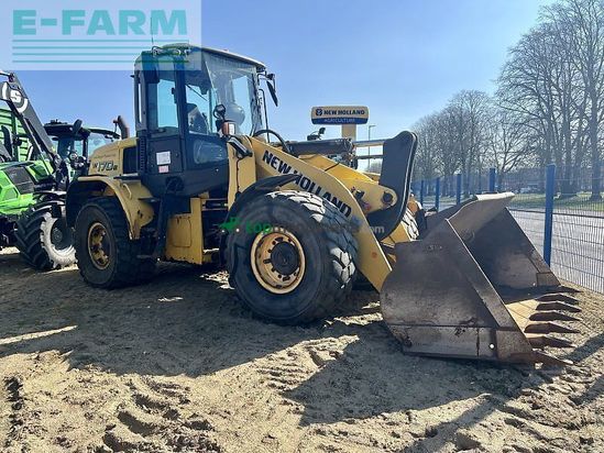 Minicargadora - New Holland - w 170 b
