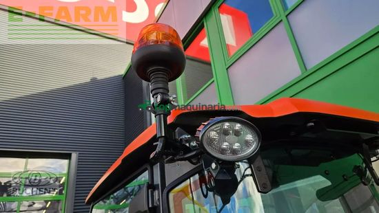 Tractor agrícola - Kubota - b2-231 cab