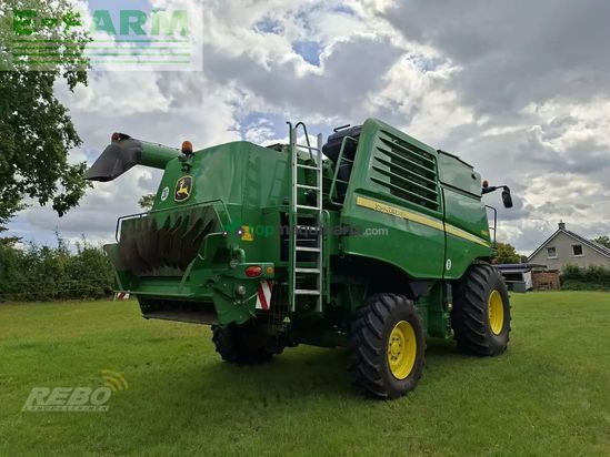 Cosechadora de Cereal - John Deere - t660