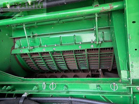 Cosechadora de Cereal - John Deere - s685i