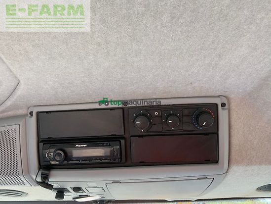 Tractor agrícola - Valtra - t194 versu tractor (st26215)