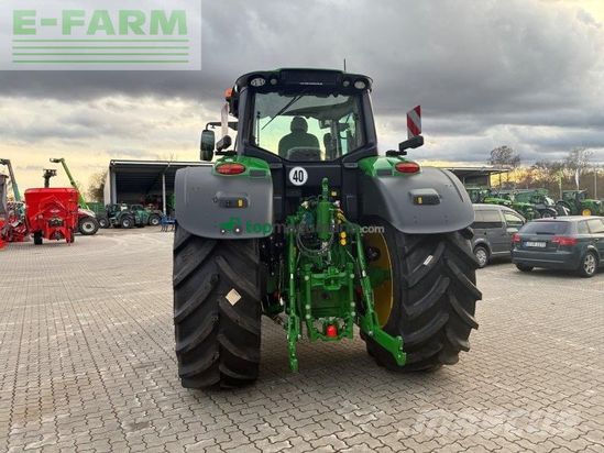 Tractor agrícola - John Deere - 6m 220