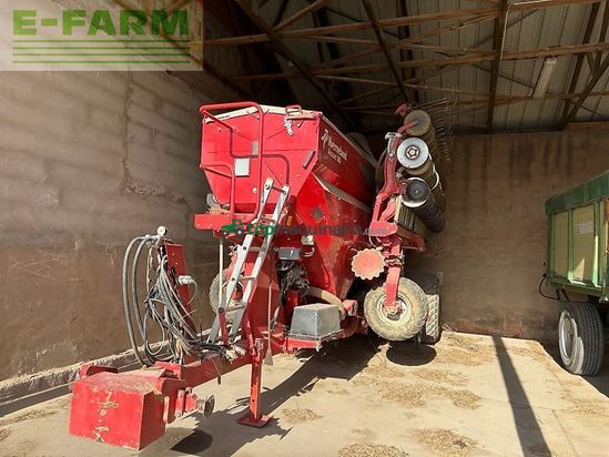 Sembradora - Kverneland - dg 9000-12000