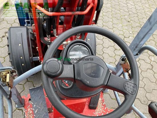 Minicargadora -  - 2025