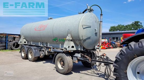 Equipamiento / accesorio - Fliegl - güllezubringer mit krone fahrgestell