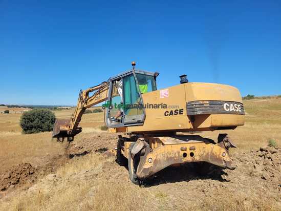 Retroexcavadora Case Giratoria de ruedas modelo 1188