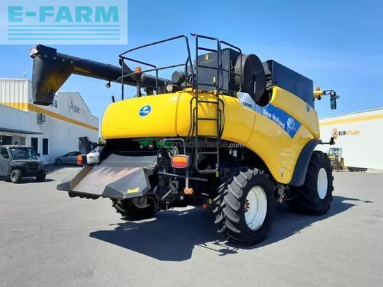 Cosechadora de Cereal - New Holland - cr980