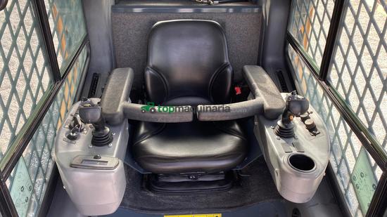 Minicargadora orugas Mustang 2100RT