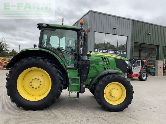 Tractor agrícola - John Deere - 6215r tractor (st24142)