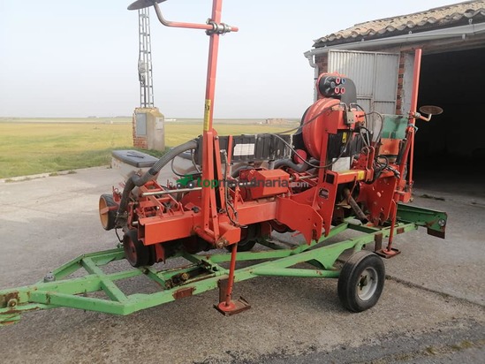 Sembradora Kuhn - Planter 2