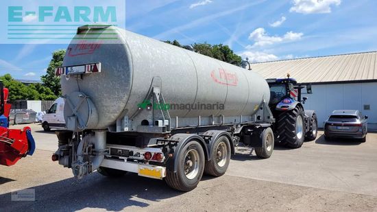 Equipamiento / accesorio - Fliegl - güllezubringer mit krone fahrgestell