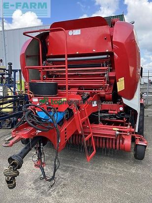 Empacadora gigant - Welger - rpc 445 tornado