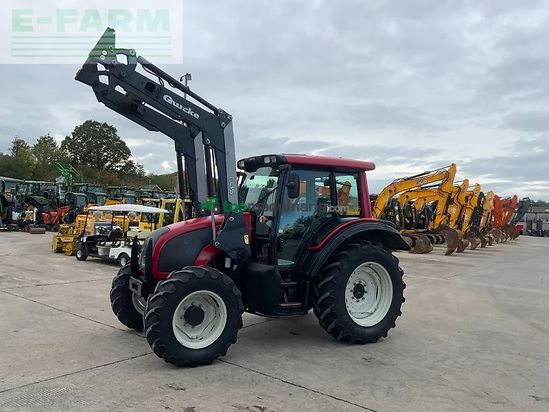 Tractor agrícola - Valtra - n92 tractor (st24838)