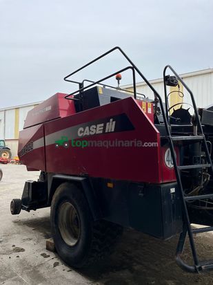 Empacadora gigante - Case IH LBX422