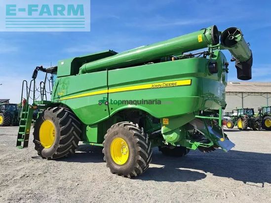 Cosechadora de Cereal - John Deere - s770