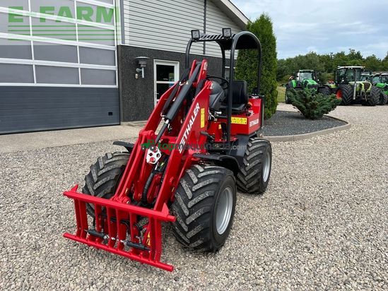 Minicargadora - Thaler - 2838s dpf brede hjul og euro-skifte