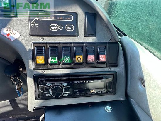 Telescopica - New Holland - lm435 a powershuttle 110