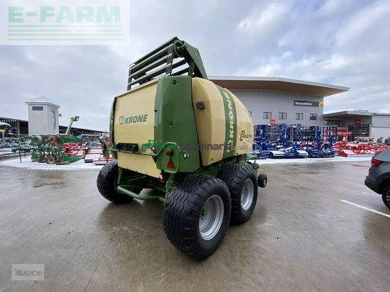 Empacadora gigant - Krone - comprima f155xc