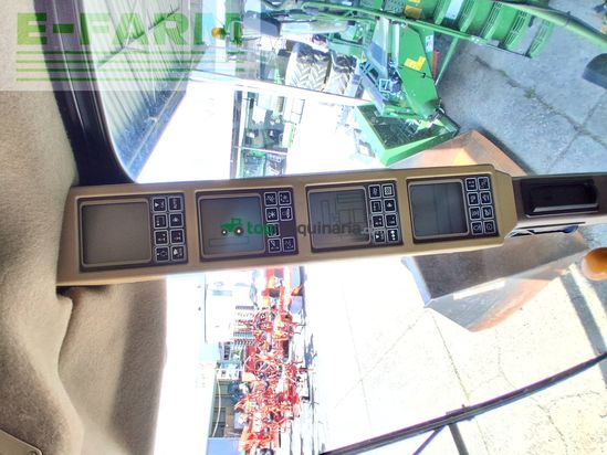 Cosechadora de Cereal - John Deere - T550