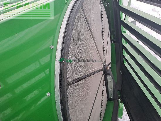 Cosechadora de Cereal - John Deere - t560