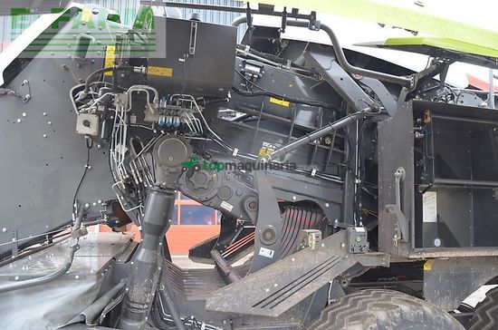 Empacadora gigant - Claas - quadrant 5300 evolution fc tan