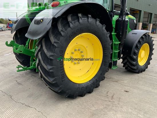 Tractor agrícola - John Deere - 6215r tractor (st24044)