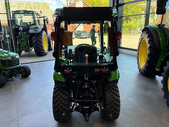 Tractor agrícola - John Deere - 2026r