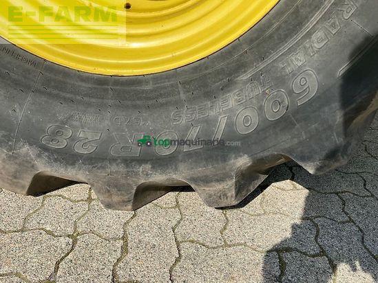 Tractor agrícola - John Deere - 6215 r