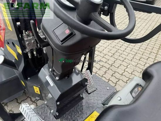 Minicargadora - Schaffer - 1622