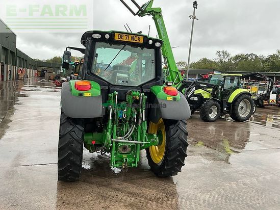 Tractor agrícola - John Deere - 6110m tractor (st27327)