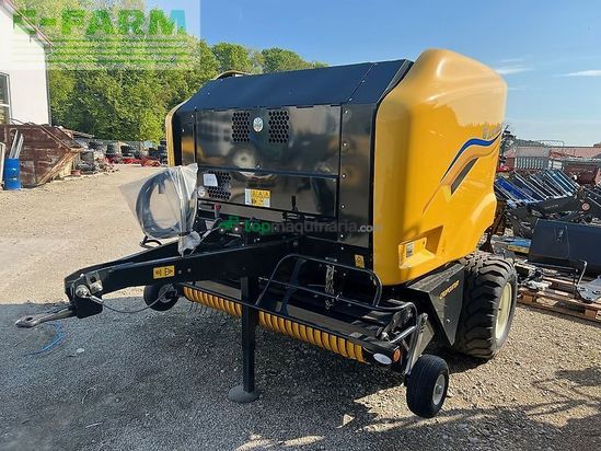 Empacadora gigant - New Holland - roll-bar 125 rotor cutter