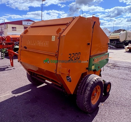 Rotoempacadora - RB 3200