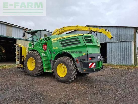 Cosechadora de Cereal - John Deere - 8300