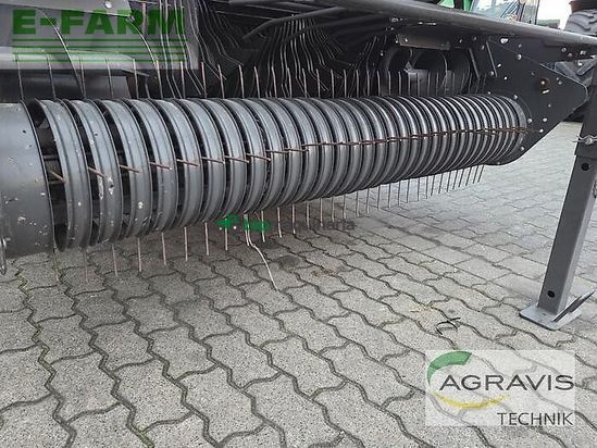 Empacadora gigant - Claas - rollant 520 rc