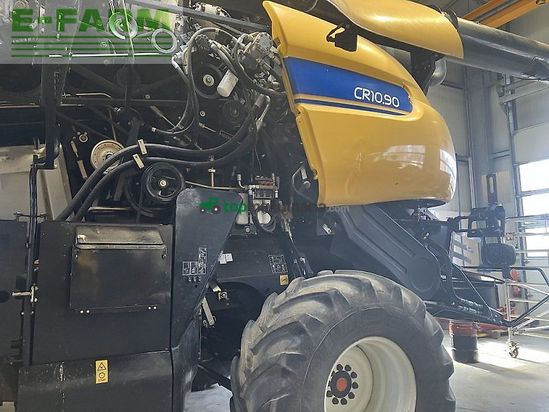 Cosechadora de Cereal - New Holland - cr 10.90